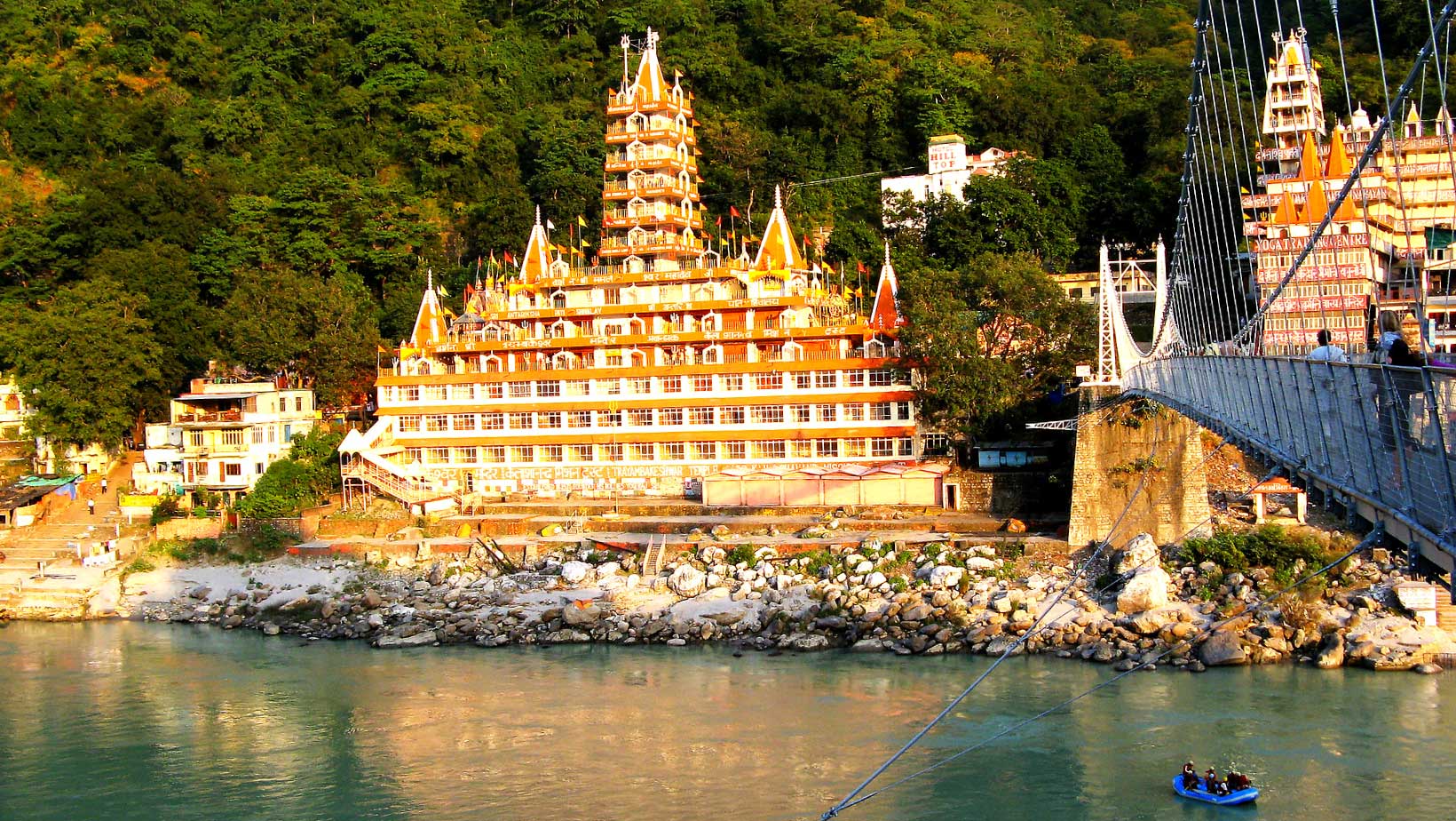 Day 01: Hyderabad  Delhi Haridwar (230 km / 5-6 hrs)